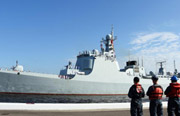 中国海軍の艦艇が米国東海岸を初の正式訪問
